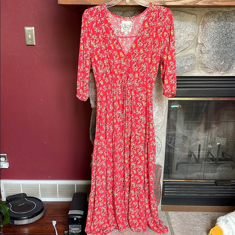 Sundat Mi Amor Floral Red Maxi Dress